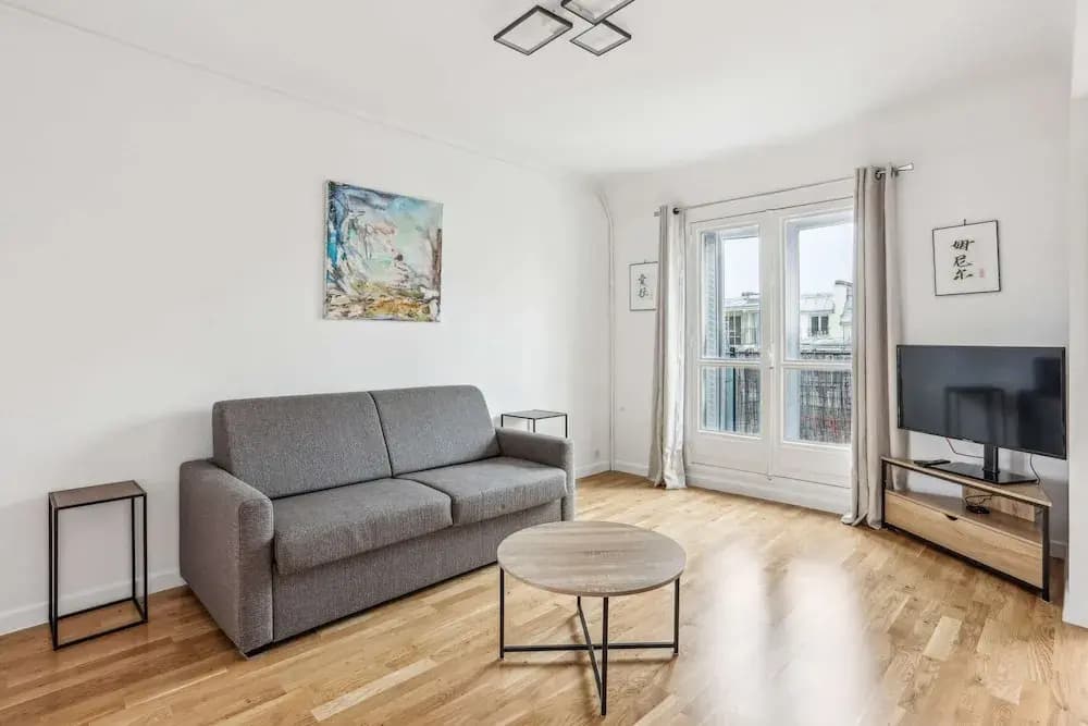 Charmant Appt Avec Balcon - Ternes- Bail Mobilit - photo 5