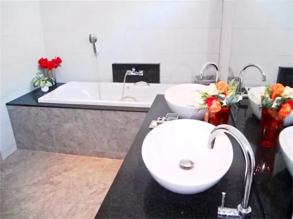 Skylight 2 bedrooms New Villa in Kamala - photo 8