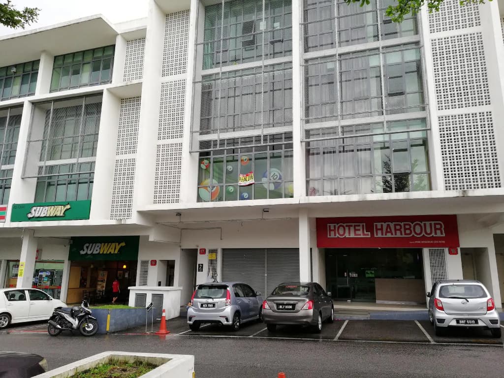Harbour Hotel - main photo