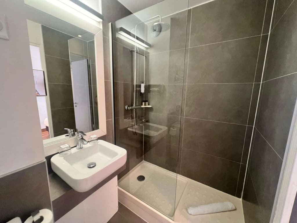 Best Western Hotel Le Montparnasse - photo 8