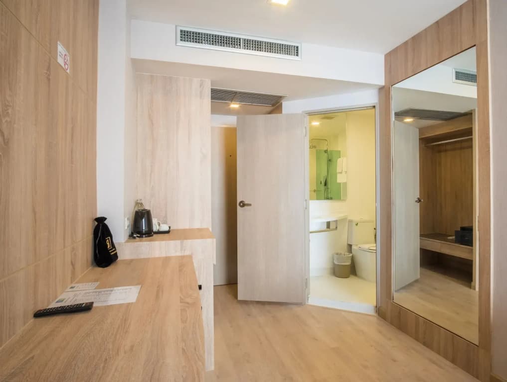 Rodina Beach Hotel - photo 11