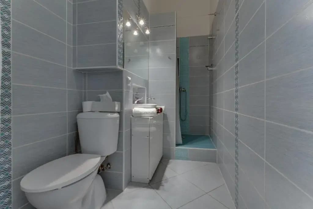 Benatska Apartment - photo 9