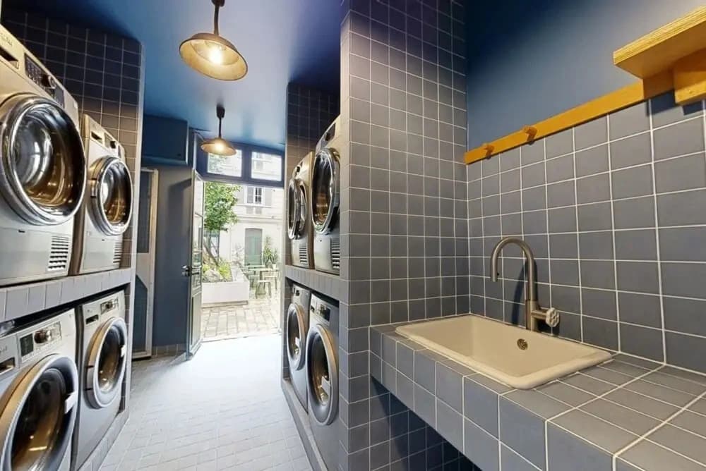 Altido Charming 2-bed Flat w Shared Spaces - photo 9