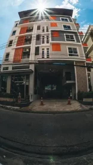 Step One at Bangkok - photo 1