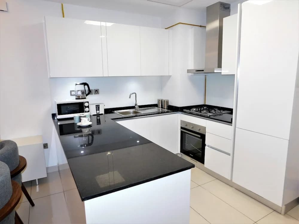 Luton Vacation Homes Royal Bay by Azizi - photo 33