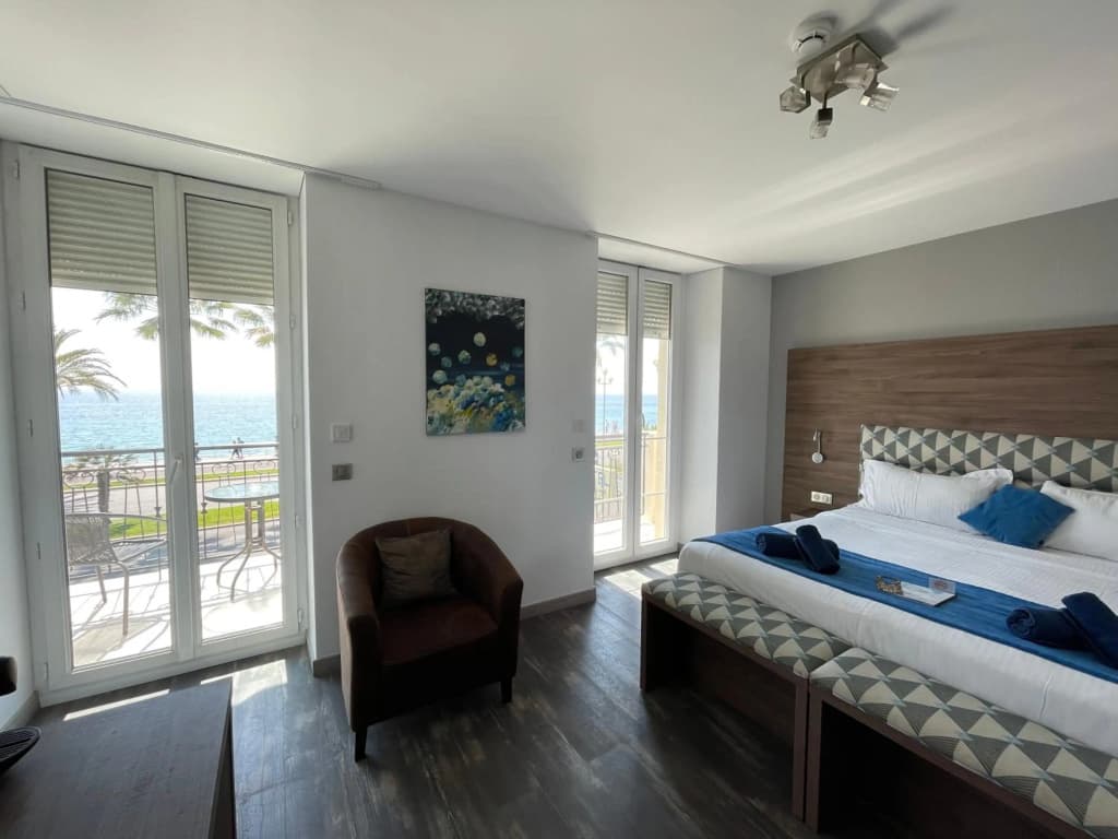 Hotel Flots d'Azur - photo 3