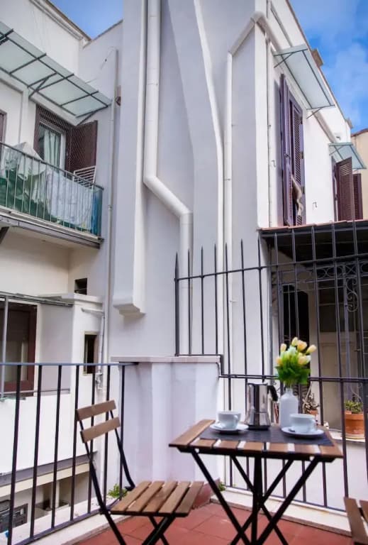 Rent In Rome - Giubbonari - main photo