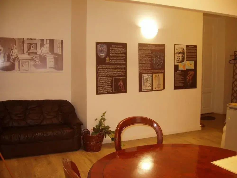 Decadent apartment - photo 9