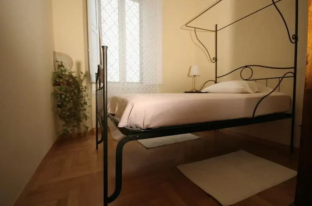 Emilys Rooms - photo 3