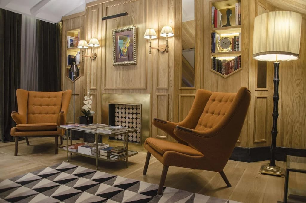 Browns Central Hotel - photo 2