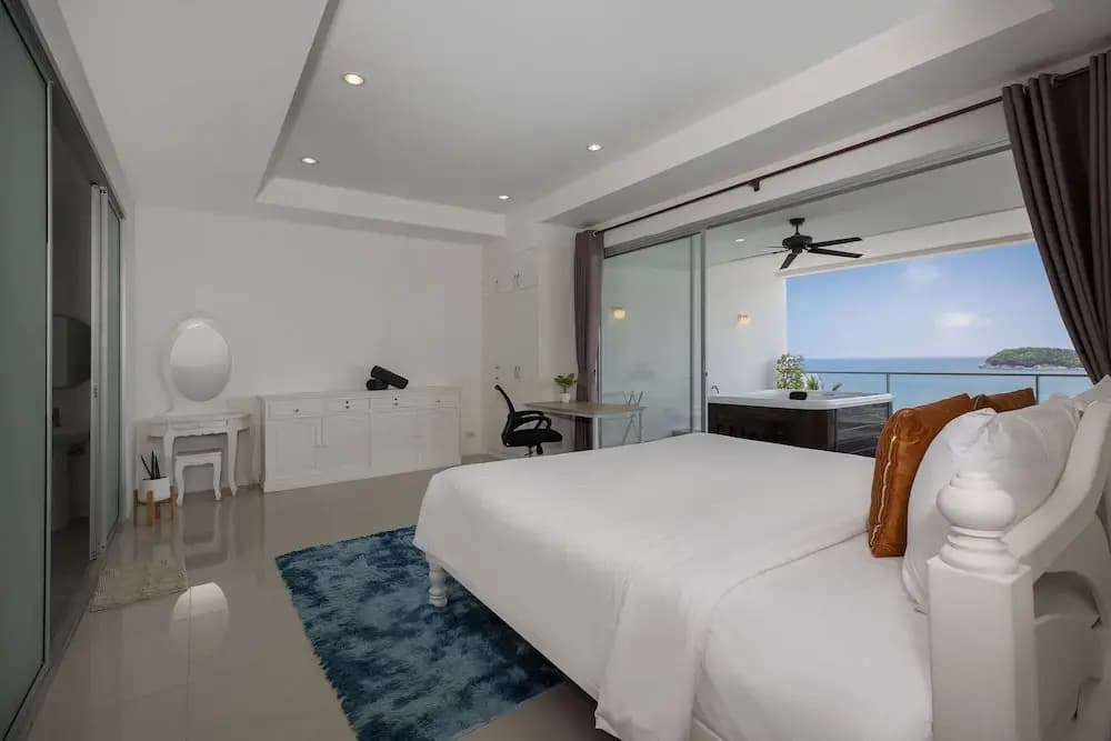 Ocean View Jacuzzi 3BR Kata Penthouse - photo 2