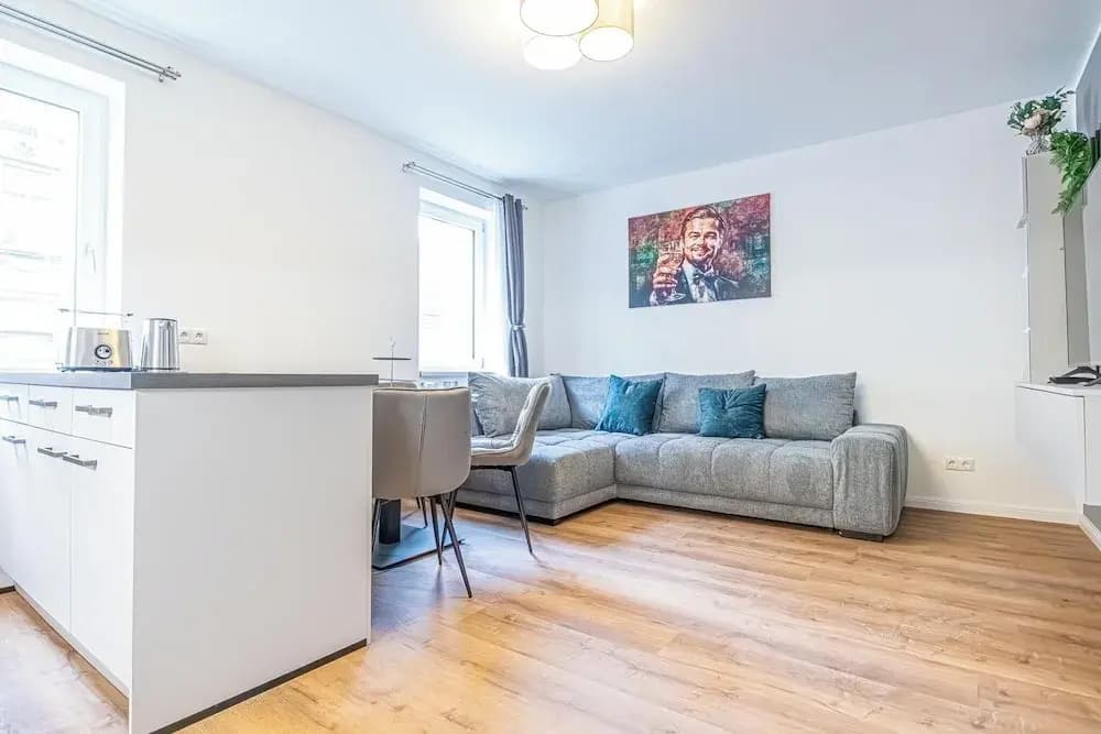 Modern 1BR 1LR Apt Donaustadt Area - photo 6