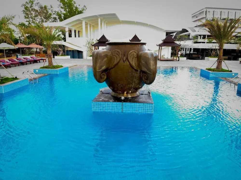 Pacific Premier Resort & Spa - photo 16