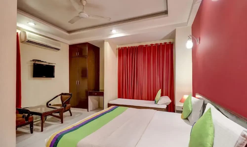 Hotel Sai International - photo 18