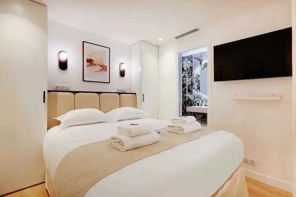 Charming Apartment - 2br/8p - Palais-royal - photo 1
