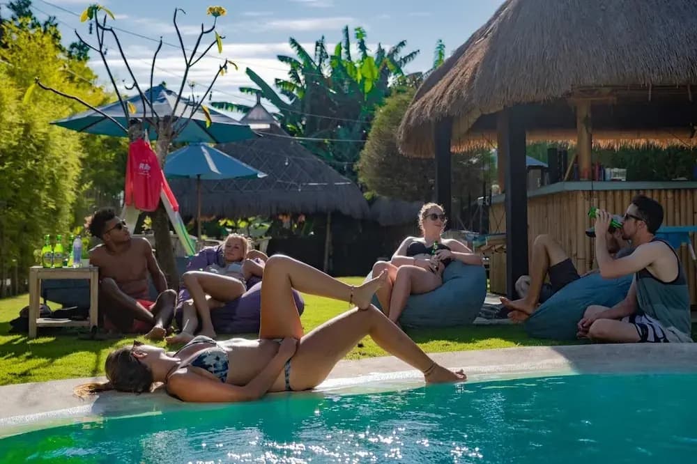Monkey Surfcamp Bali Guesthouse - photo 14