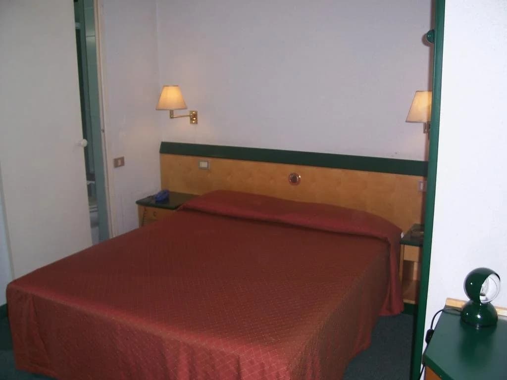 Ginosi Arizona Hotel - photo 6