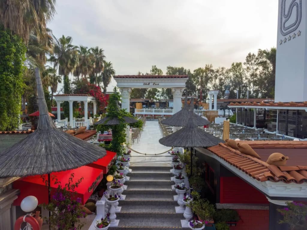 Club Hotel Sera - photo 43
