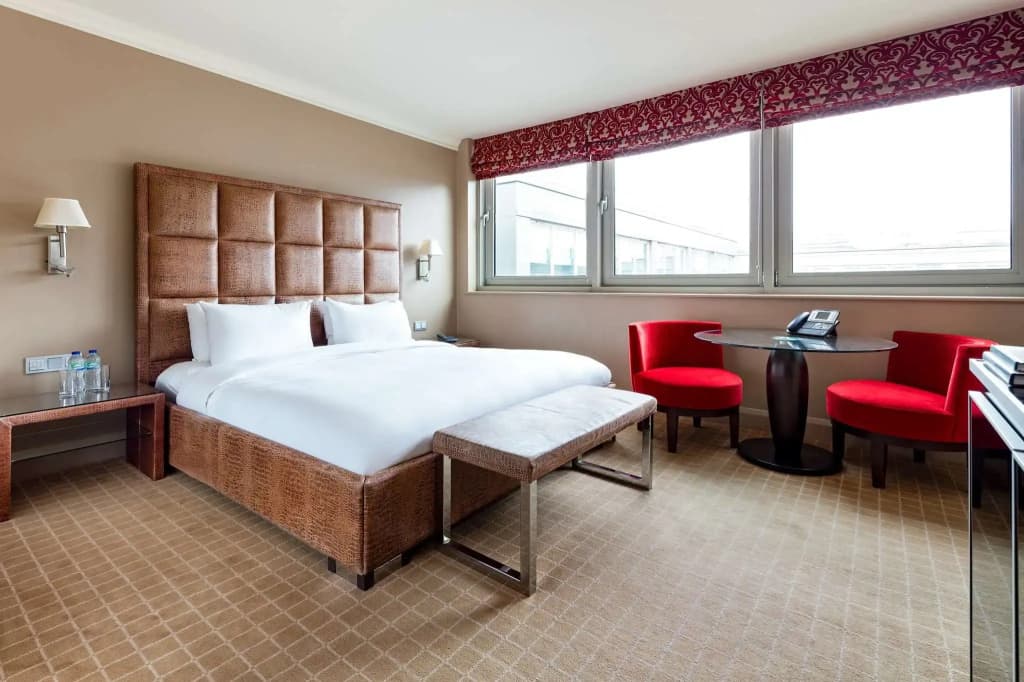 The May Fair, A Radisson Collection Hotel, Mayfair London - photo 46