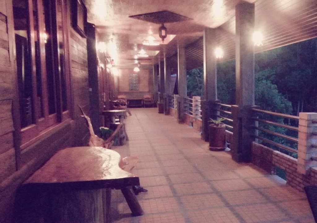 Sea Rock Resort - photo 12