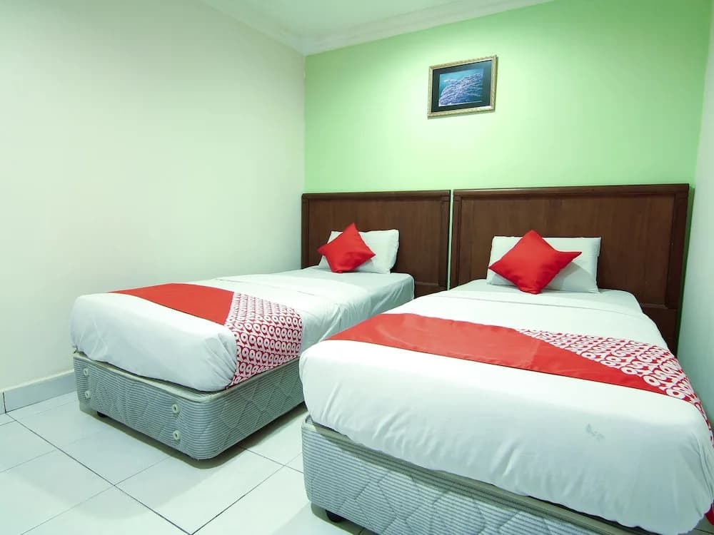 Hotel Sahara Batu Caves - photo 1