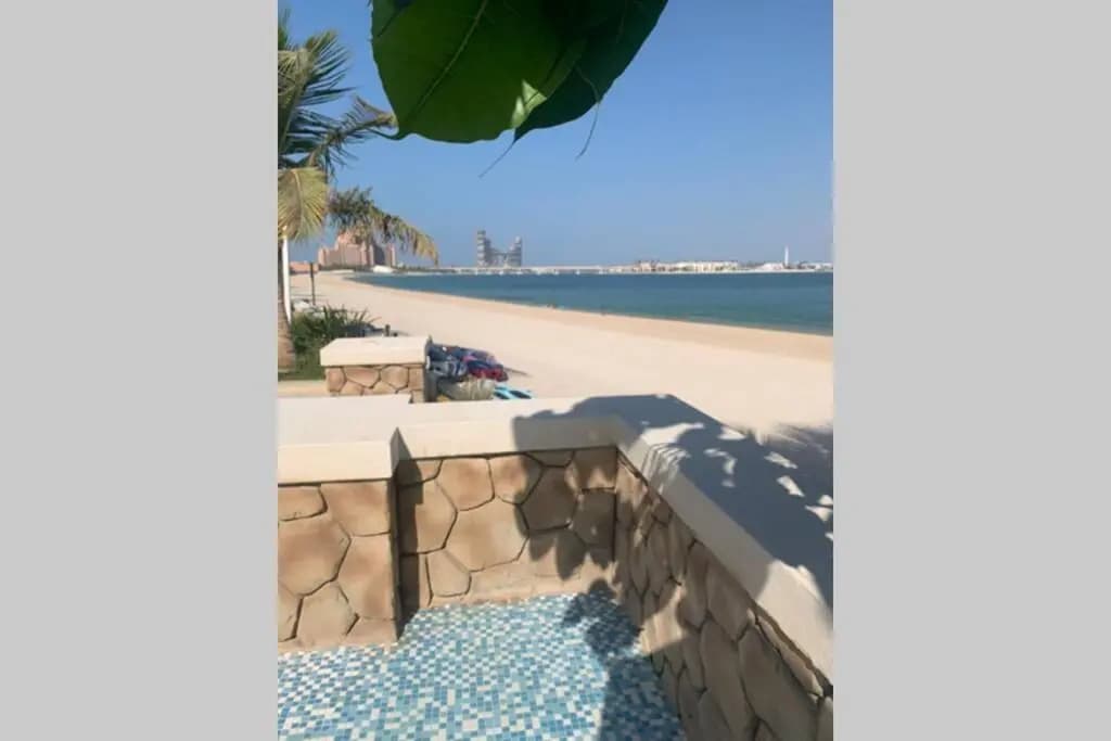 Balqis Residense Palm Jumeirah,Pool, Beach, Top floor, Full sea view, Restaurants - photo 7