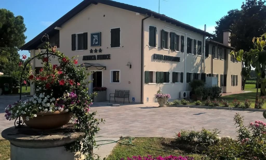 Hotel Antica Fenice - photo 12