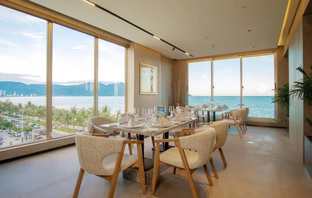 M Hotel Danang - photo 20