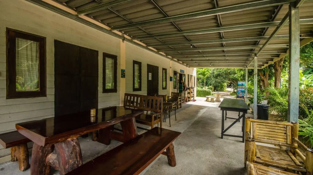Love Station Hostel - photo 39