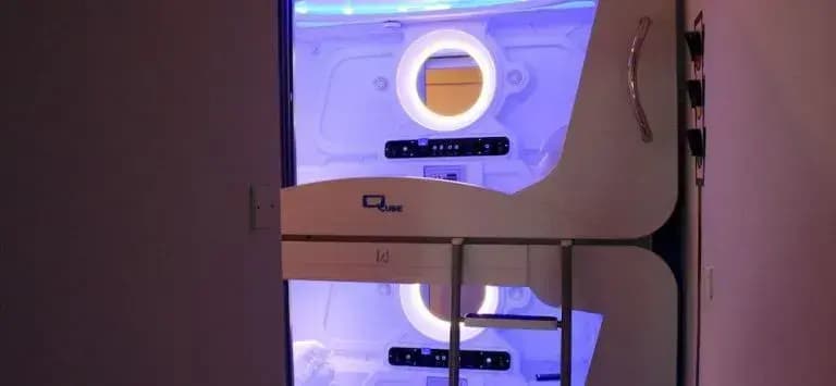 Qube Hotel - photo 4