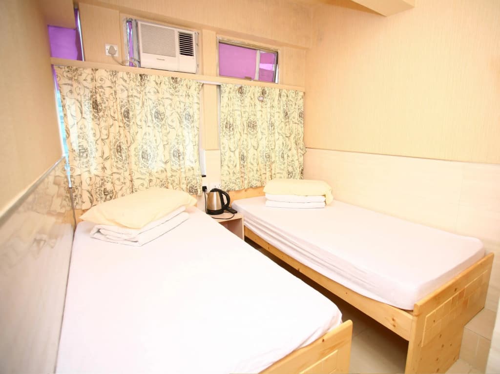 Kam Fu Guest House - photo 4