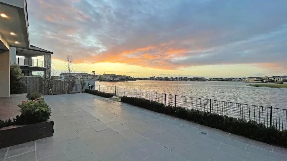 Luxury Waterfront SpaciousHouse Lakeview - photo 13