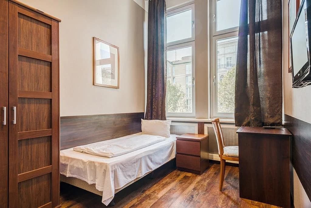 Potsdamer Inn - photo 29