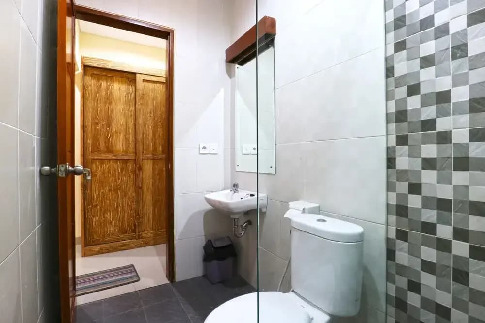 Lotus Bali Guesthouse - photo 8