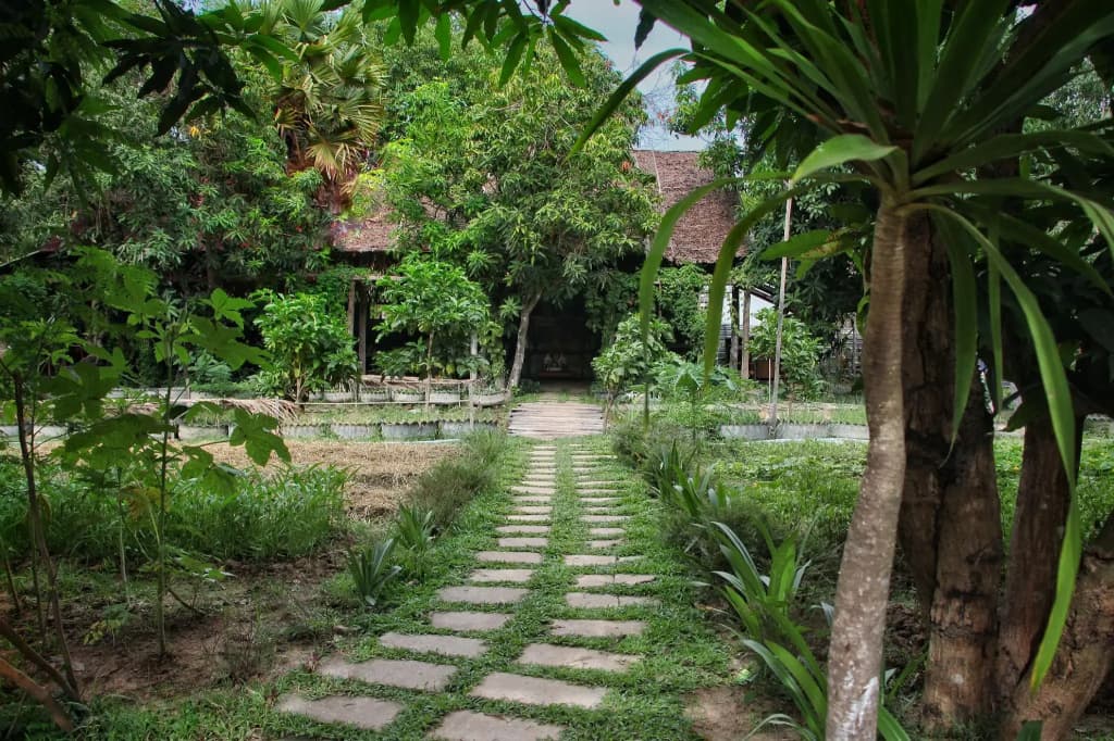 Isann Lodge - photo 15
