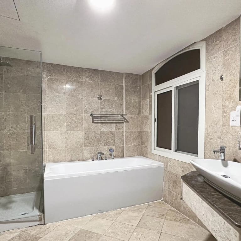Victoria Hotel - photo 49