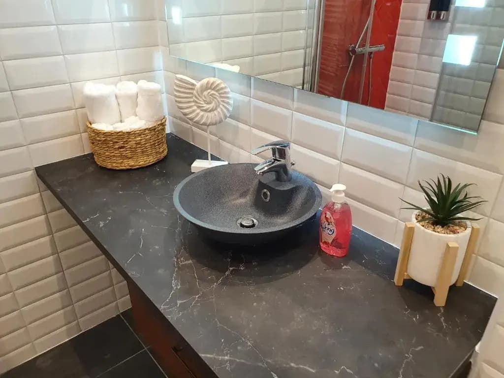 Frisch renovierte Wohnung mit einer Klimaanlage - Design Apartment Favoritenstraße 147 - photo 8