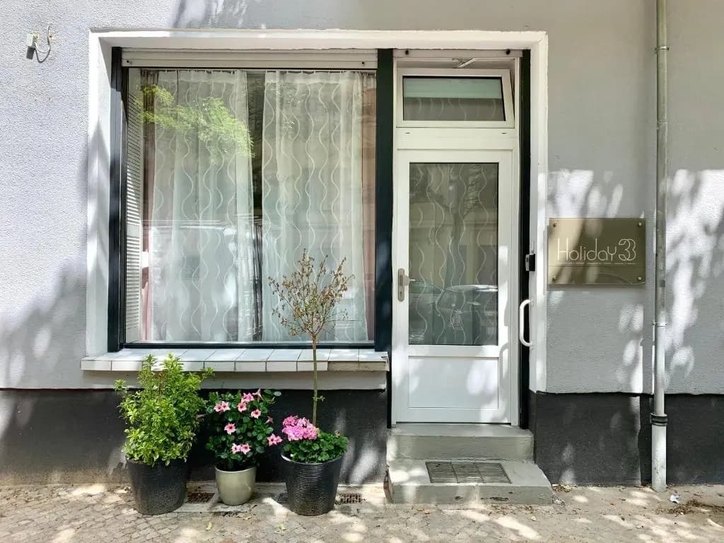Holiday 33 Apartment S-Bahn Schönhauser Allee - main photo