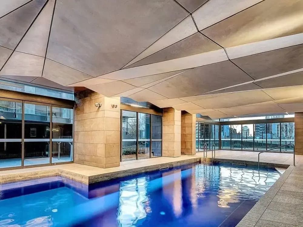 Melbourne CBD 2bed With Gym, Sauna & Pool Access - photo 5