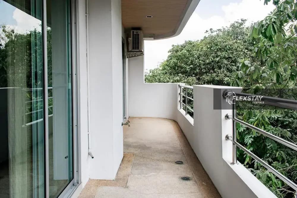 Laidback Place Apartment - photo 7
