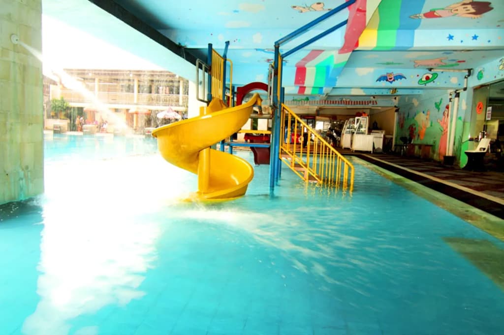 Nirmala Hotel and Convention Centre - photo 13