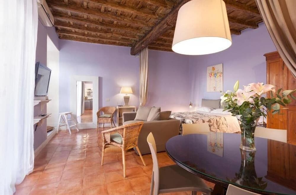 Apartment Via Farina - photo 3