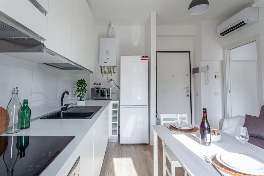 JOIVY Sublime Flat W/Balcony - photo 10