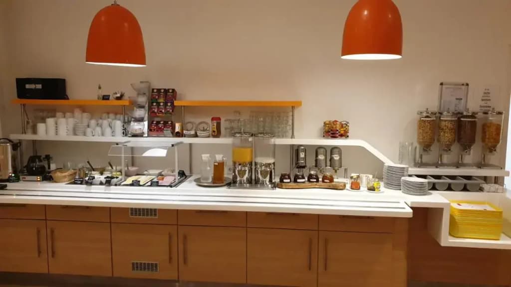 ibis budget Berlin Ost - photo 17
