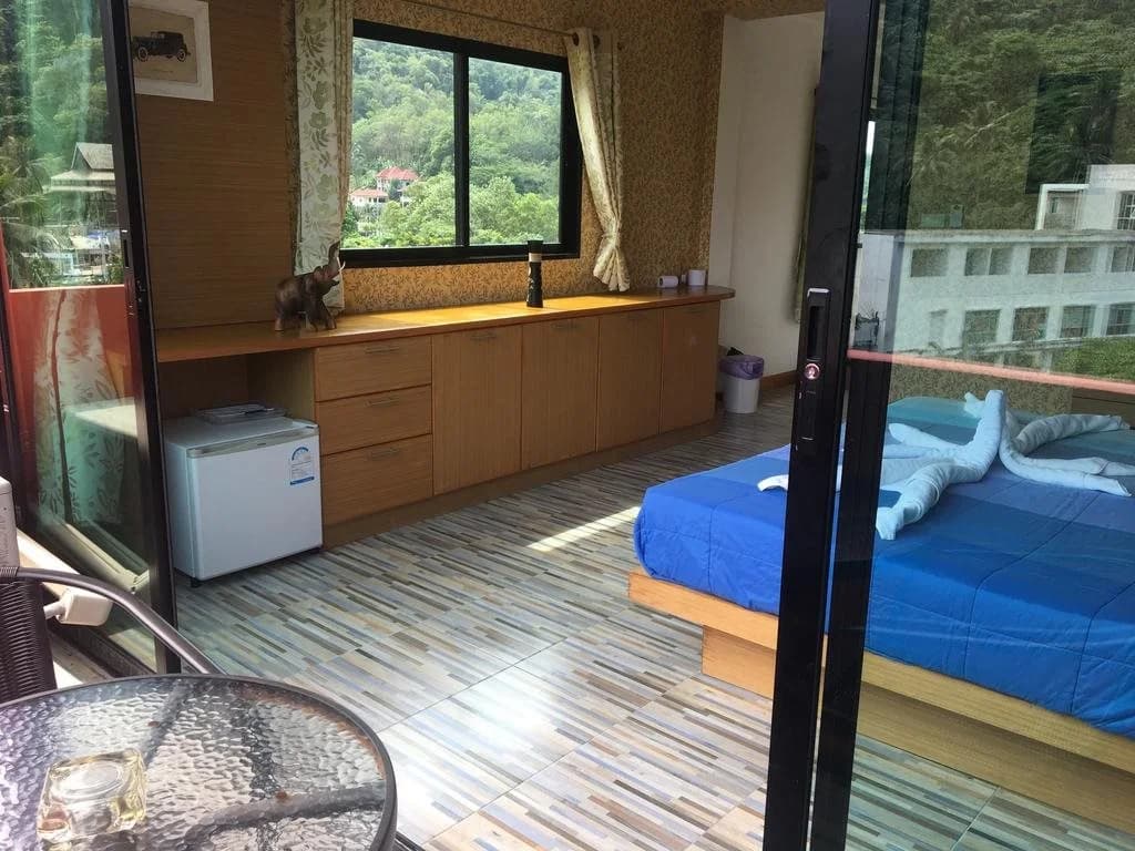 Corsica Guesthouse - photo 4