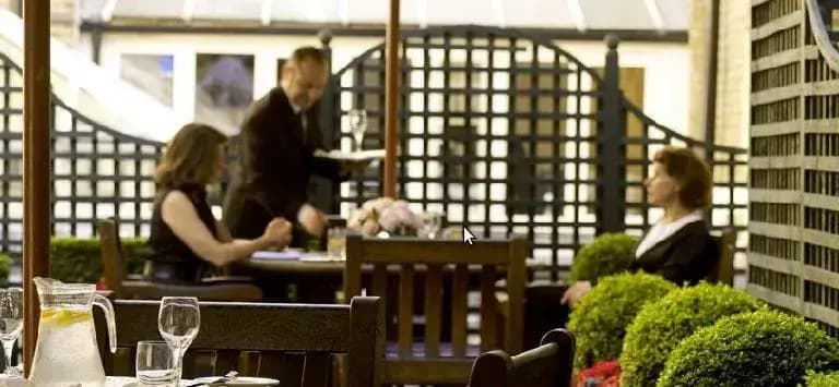 Sloane Club Hotel - photo 10