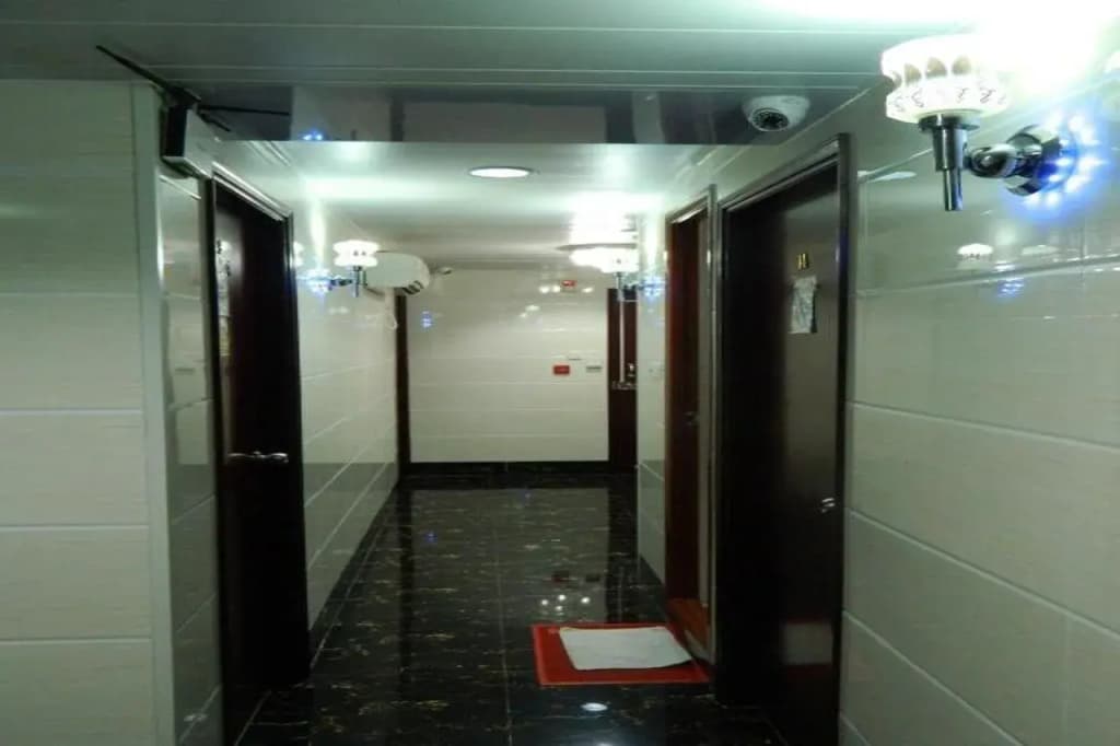 New London Hostel - photo 4