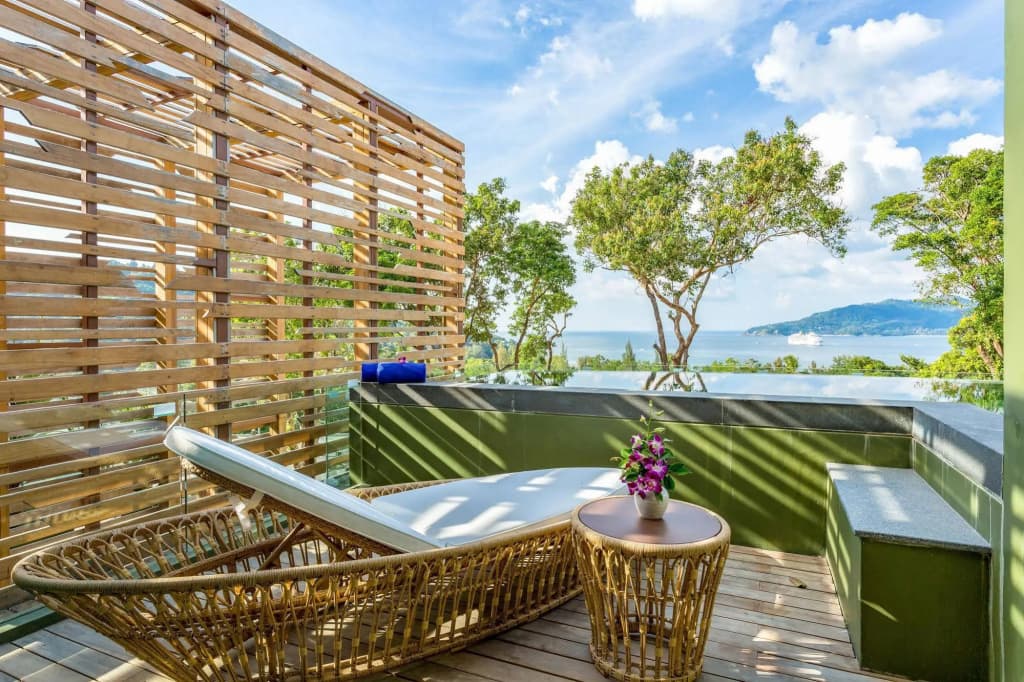 Crest Resort & Pool Villas - photo 19