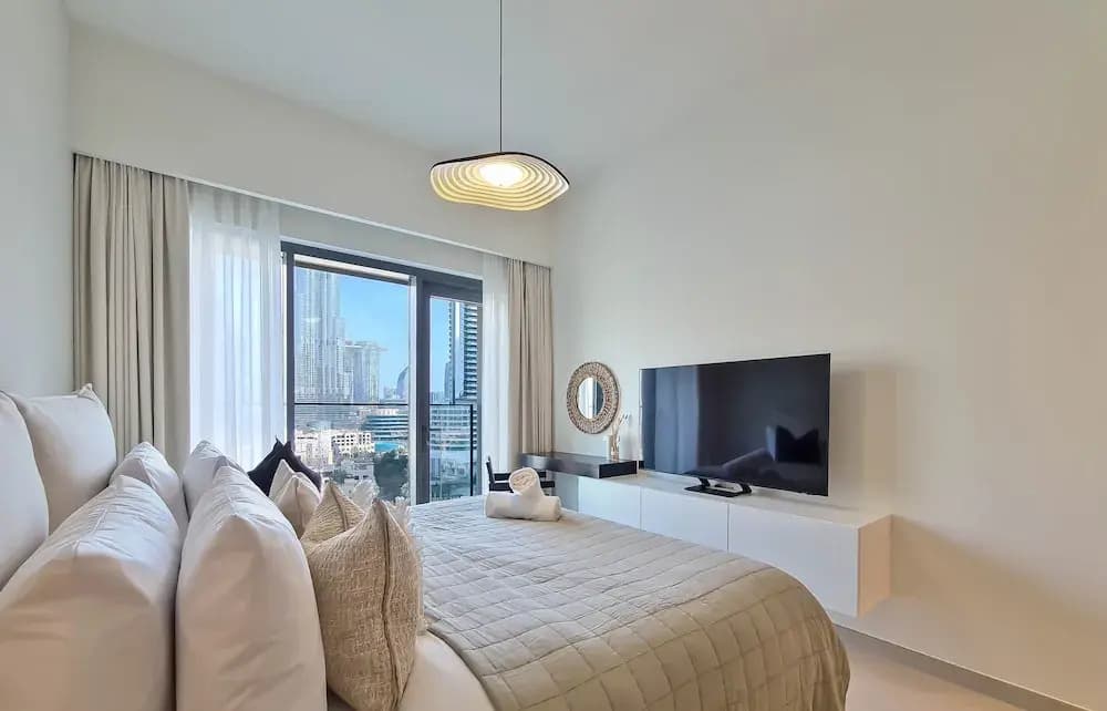 Manzil - 2BR | Downtown | Full Burj Khalifa view - photo 3