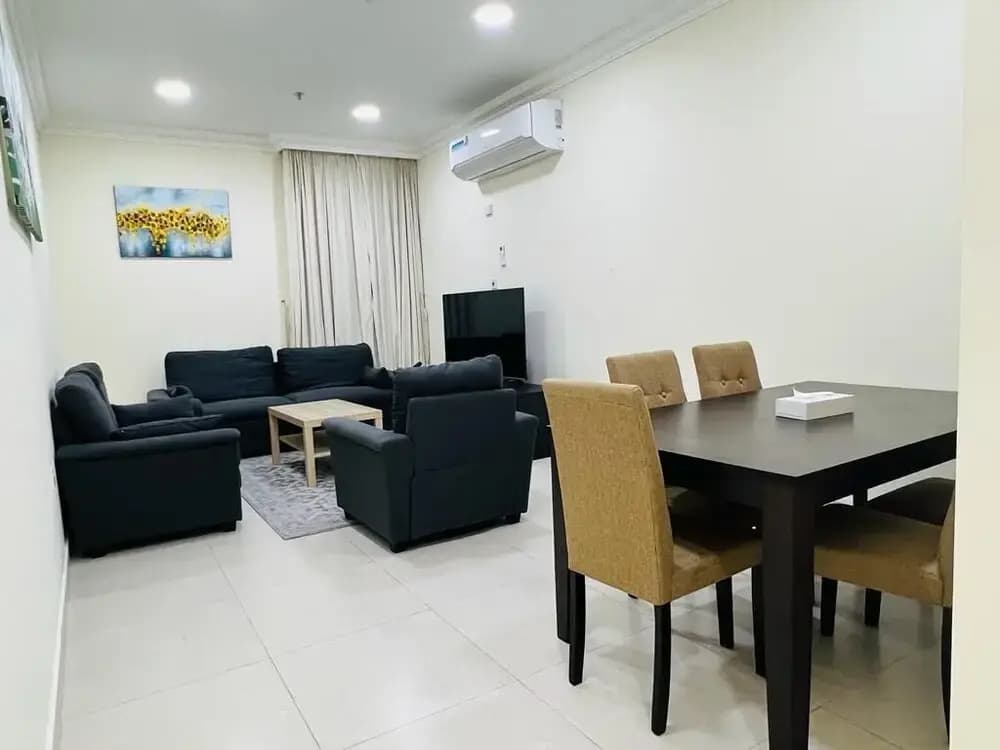 Chelsea Gardens Apartment - photo 12